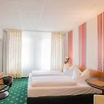 Berlin فندق لبسيا