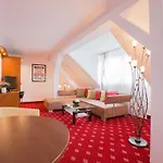 Berlin فندق لبسيا