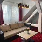 Отель Berlin