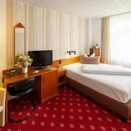 فندق Berlin 3*